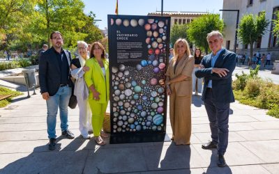 Inaugurada en Granada ‘Un cambio de PERSPECTIVA’, la exposición que invita a replantearnos nuestro vínculo con el universo